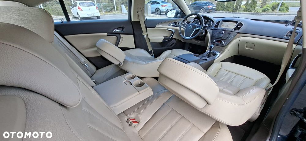 Opel Insignia 1.6 Turbo Cosmo - 16