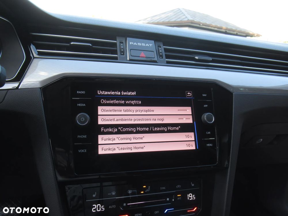 Volkswagen Passat 2.0 TDI EVO Business DSG - 28