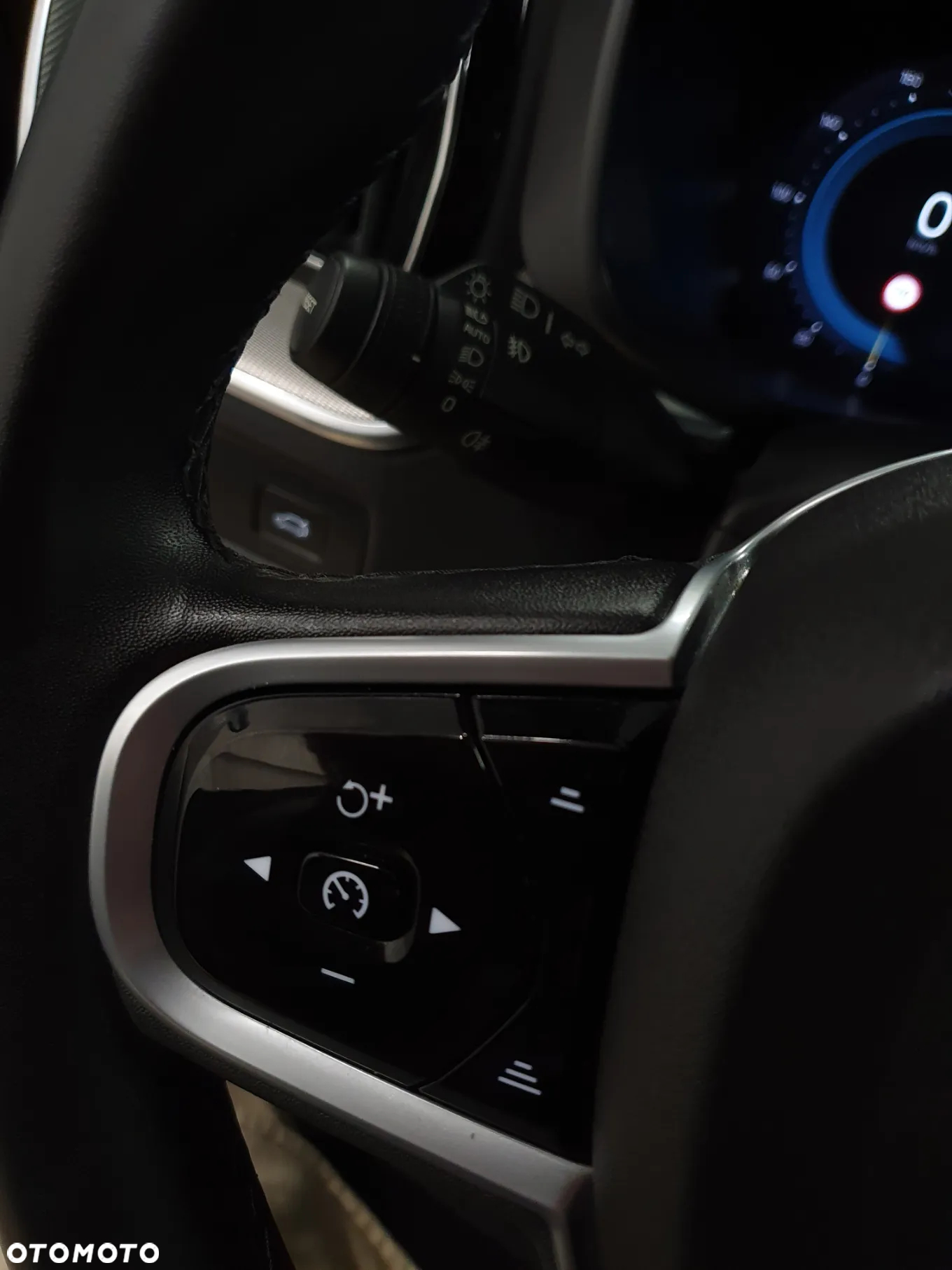 Volvo XC 60 B5 D AWD Geartronic RDesign - 22