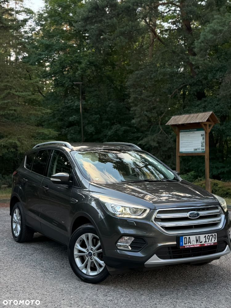 Ford Kuga 2.0 TDCi 4x4 Titanium - 2