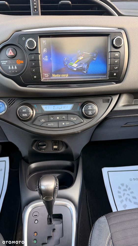 Toyota Yaris - 18