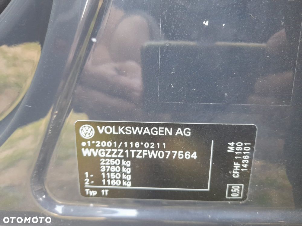 Volkswagen Touran - 8