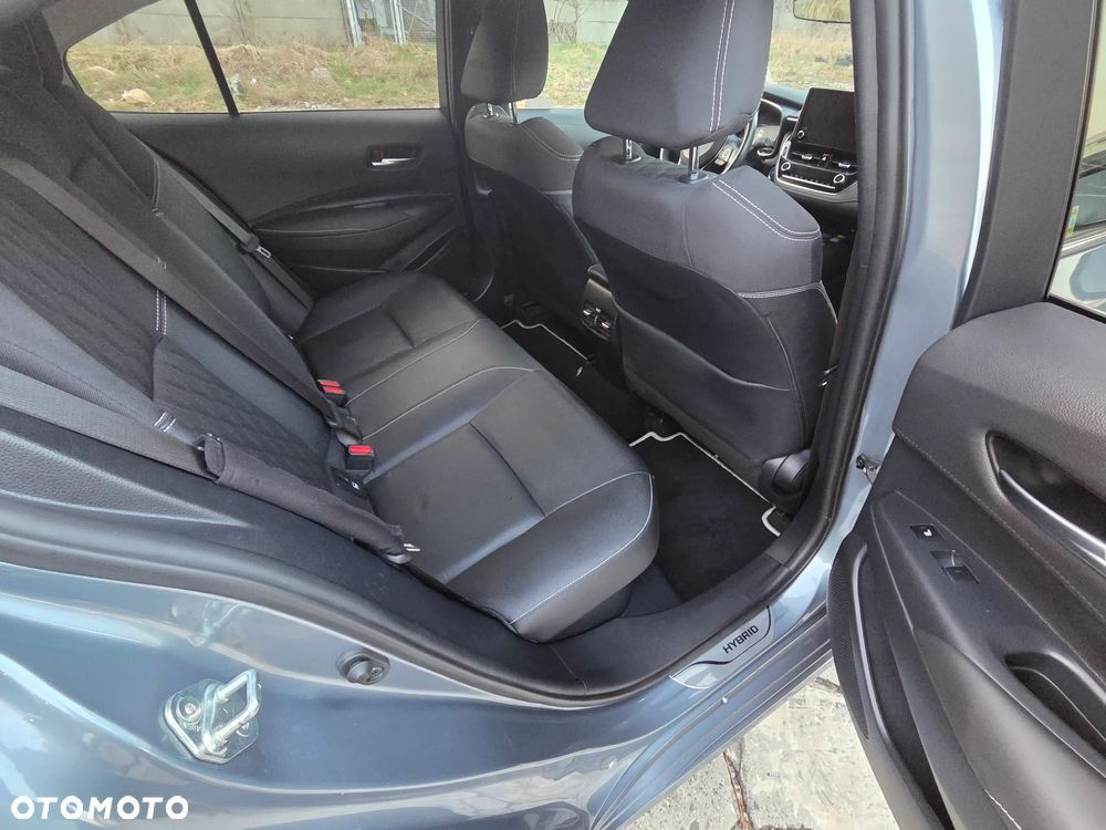 Toyota Corolla 1.8 Hybrid Executive - 8