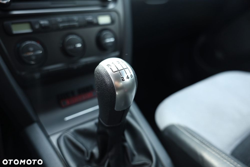 Skoda Octavia 2.0 TFSI RS - 14