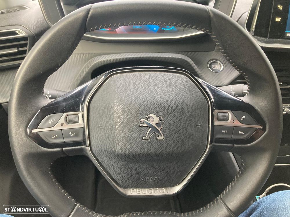 Peugeot 2008 1.5 BlueHDi Allure Pack - 13