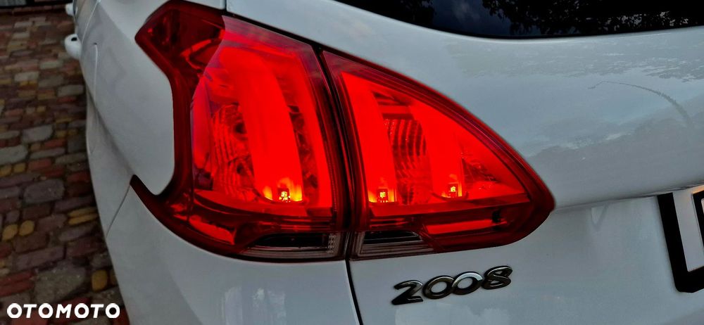 Peugeot 2008 PureTech 110 Stop&Start Allure - 30