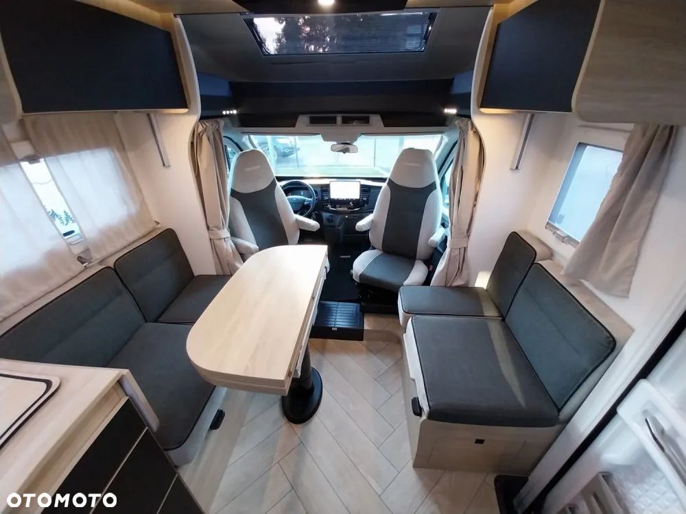 Ford Chausson Etape Line 788 - 9