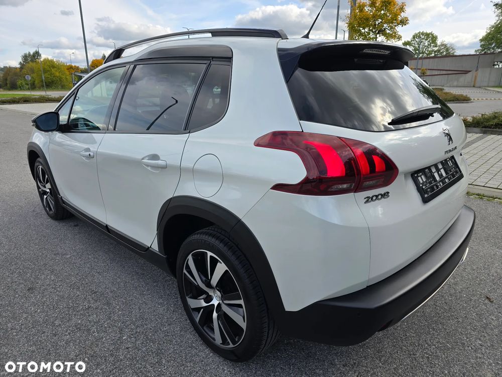 Peugeot 2008 BlueHDi FAP 120 STOP & START GT-Line Edition - 28