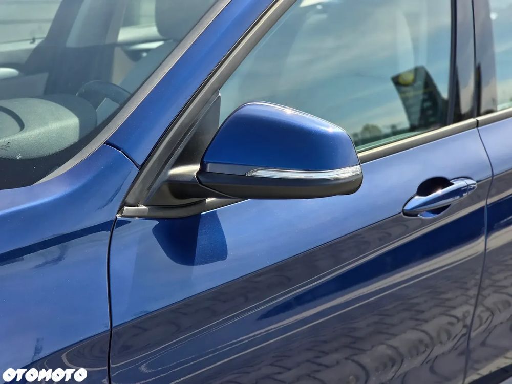 BMW X1 sDrive16d xLine - 40