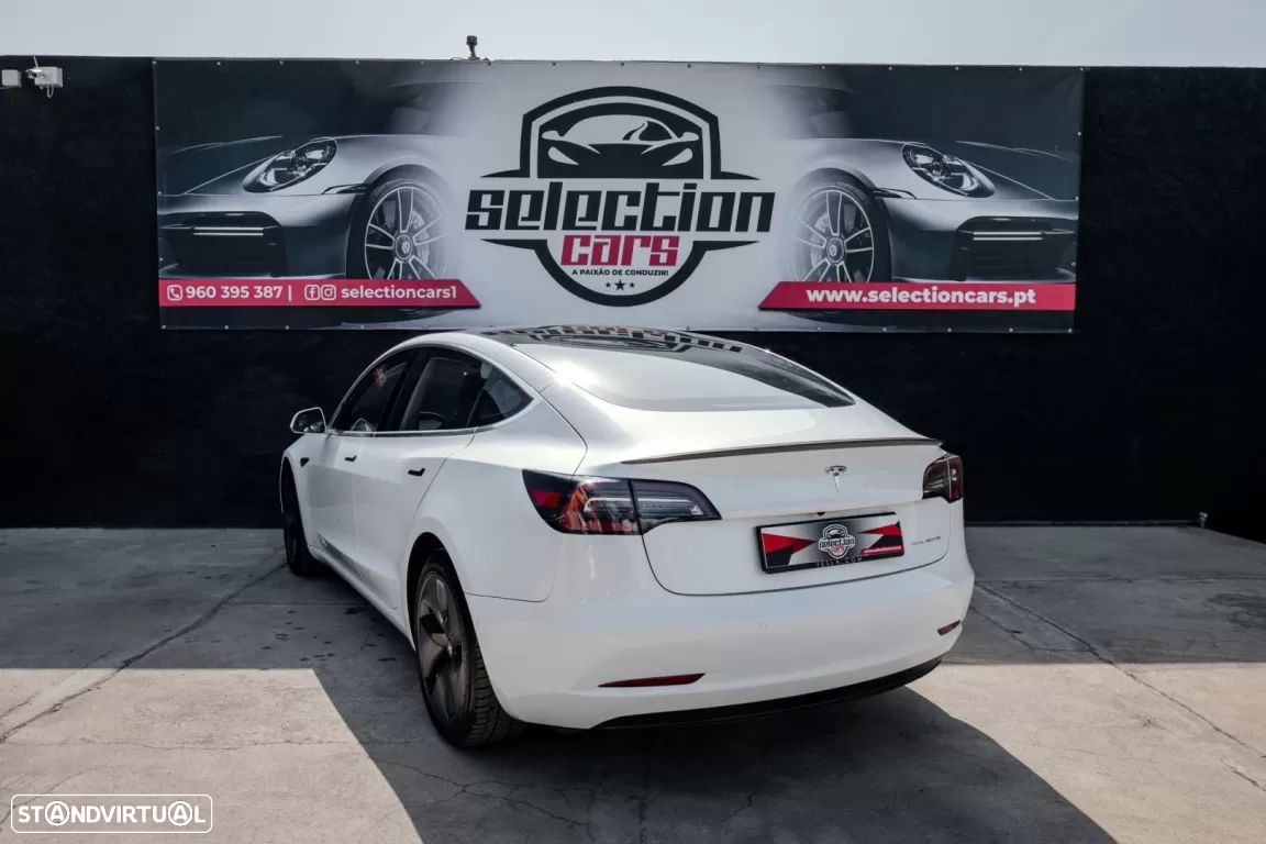 Tesla Model 3 Long-Range Dual Motor AWD - 17