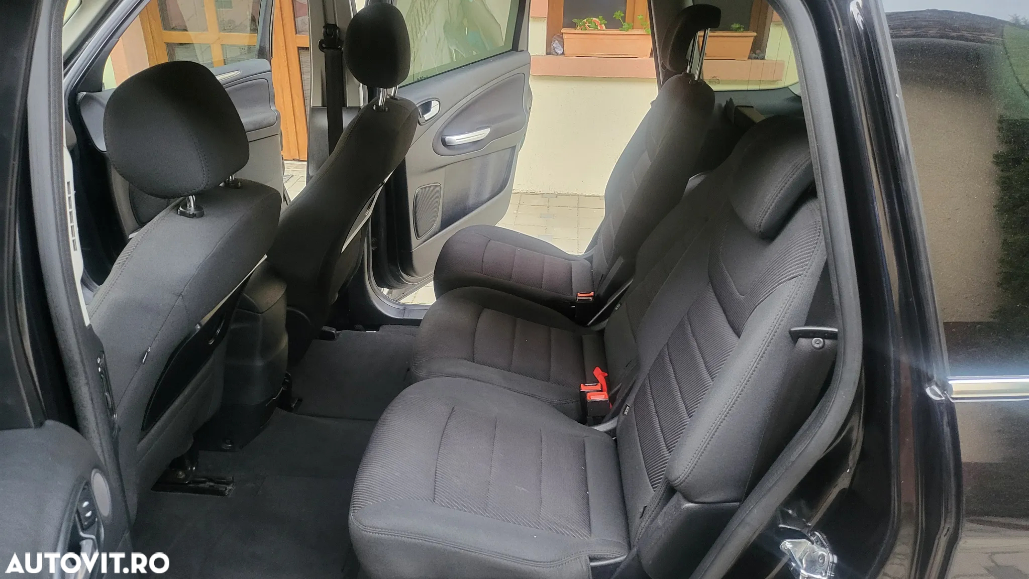 Ford S-Max 2.0 TDCi Titanium - 34