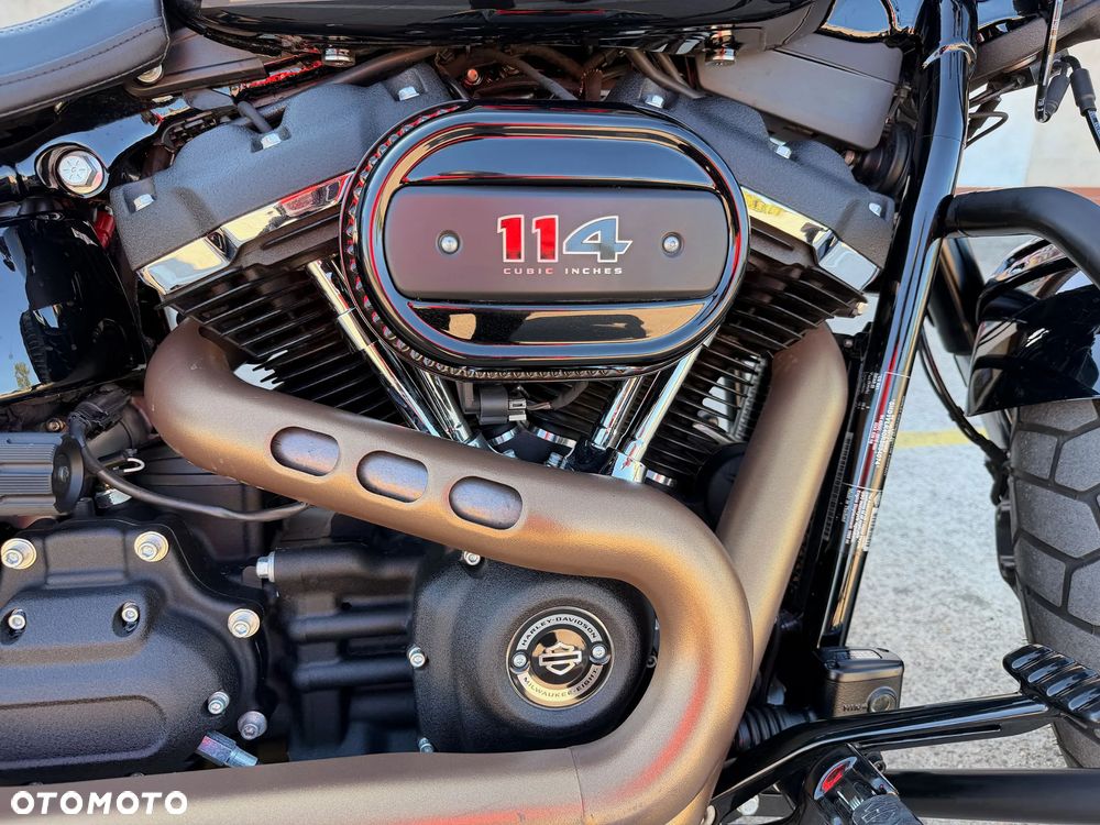 Harley-Davidson Softail Fat Bob - 10