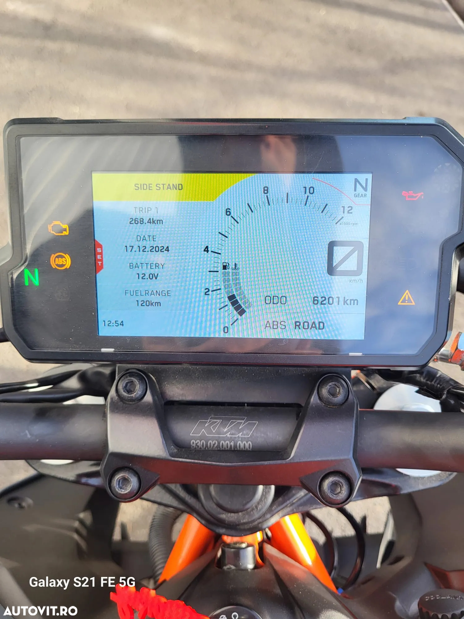 KTM 390 Duke - 4