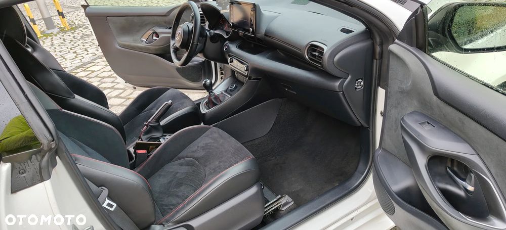 Toyota Yaris GR 1.6 Dynamic - 10