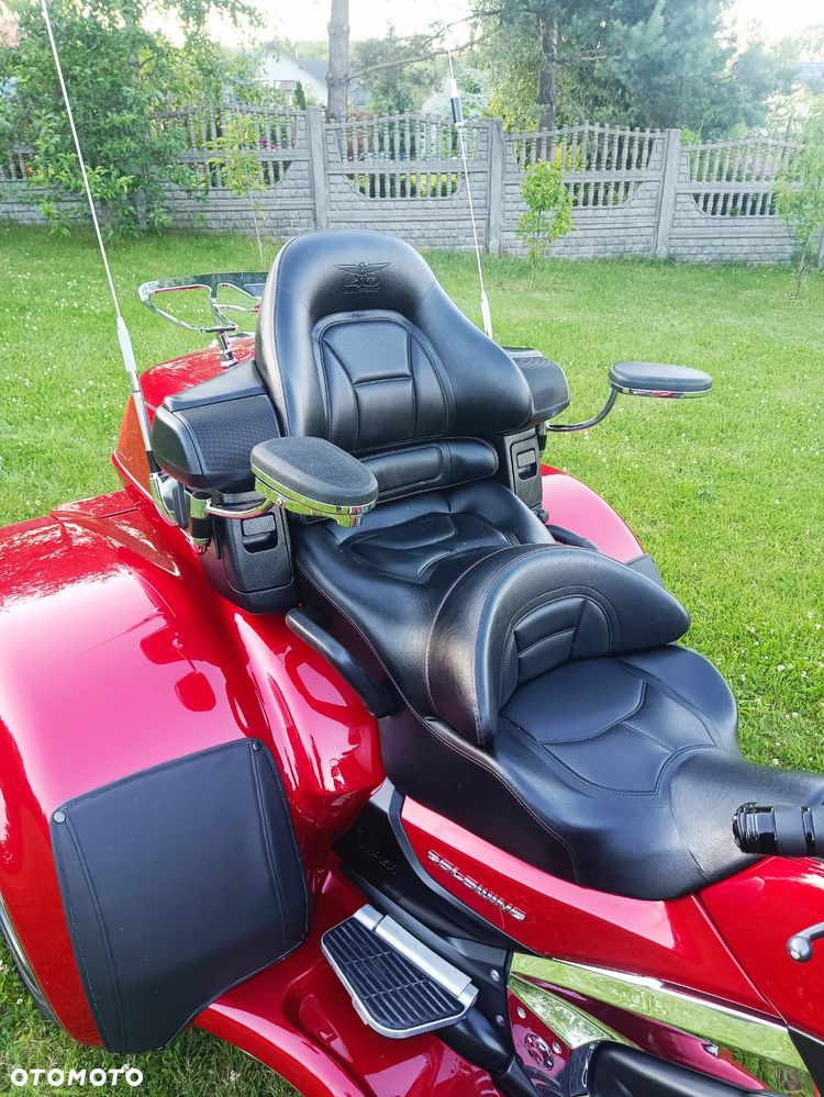 Honda GL - 10