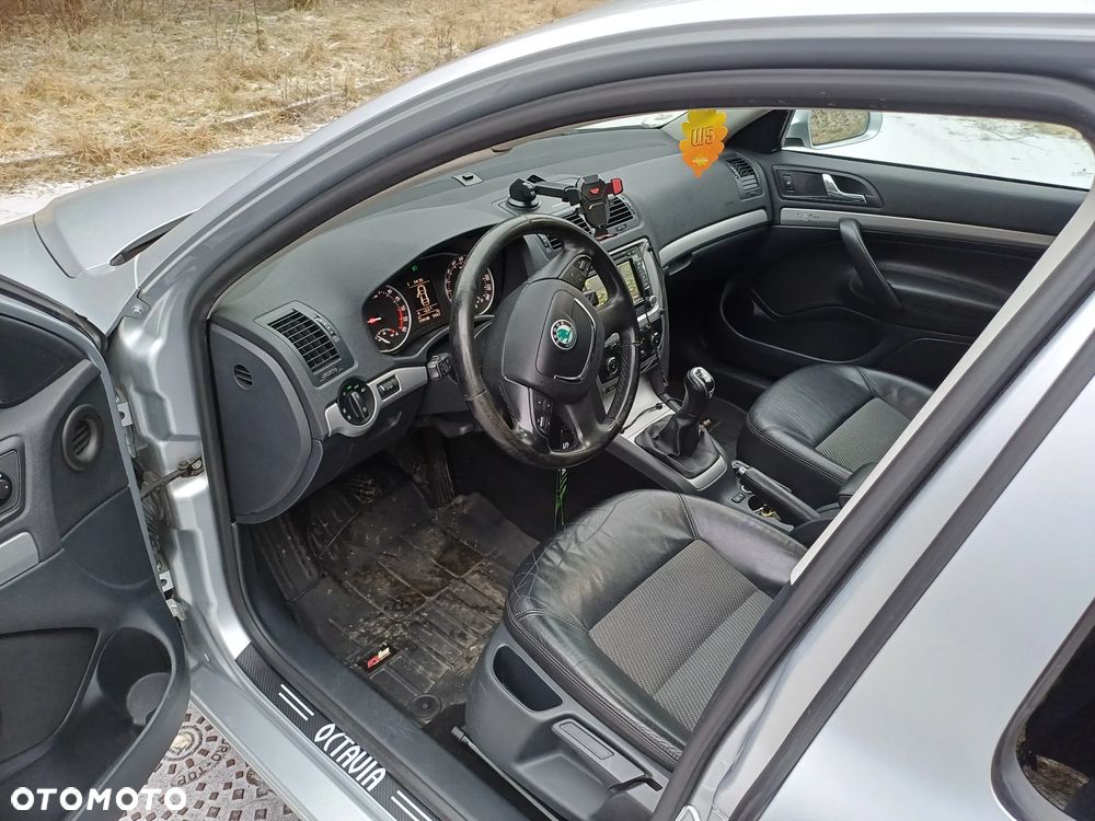 Skoda Octavia 2.0 TDI DPF Elegance - 13