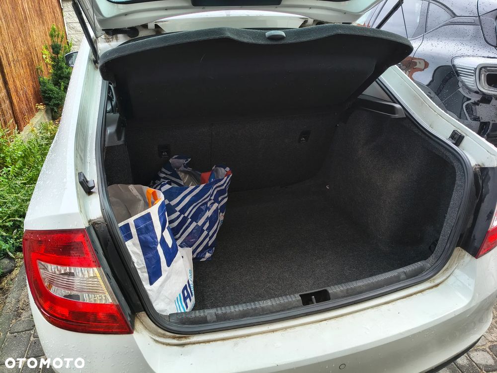 Skoda RAPID 1.2 TSI Active - 5