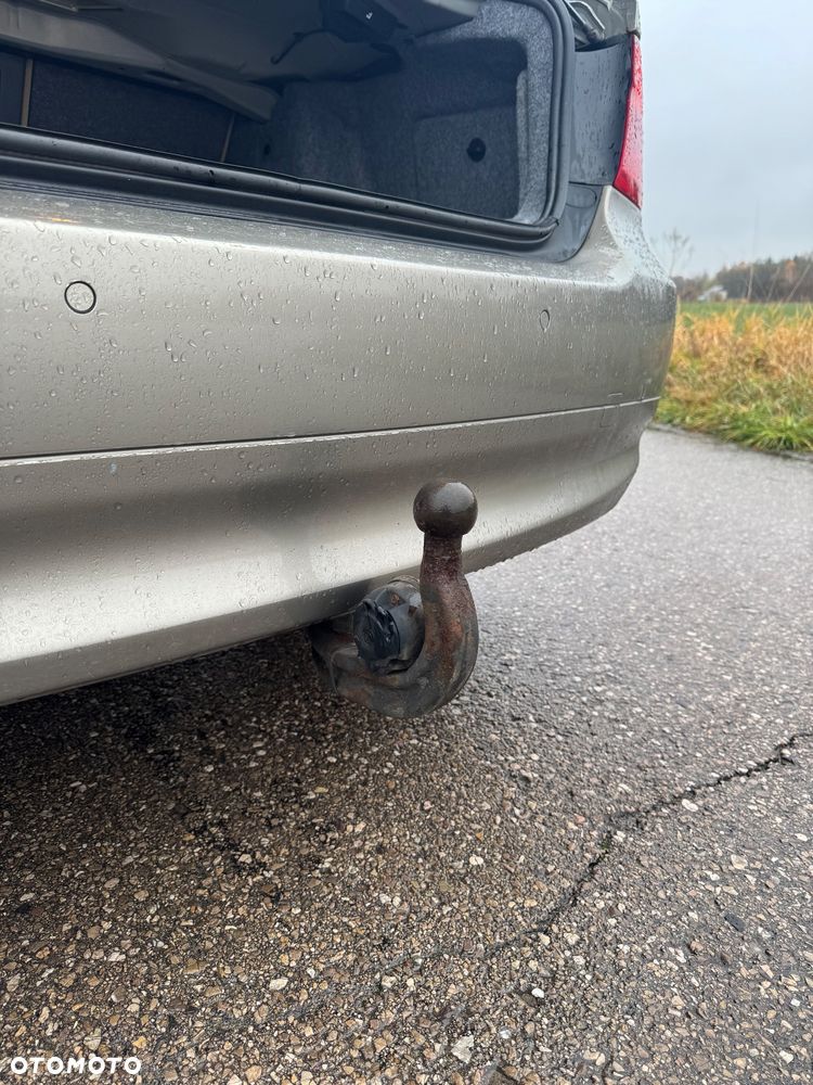 BMW Seria 3 320i Edition Sport - 24