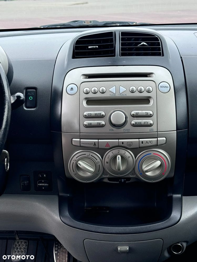 Daihatsu Sirion 1.3 CooLine - 22
