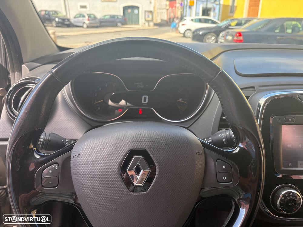 Renault Captur 1.5 dCi Exclusive - 23