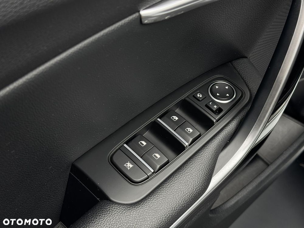 Kia Ceed 1.6 GDI PHEV L DCT - 22