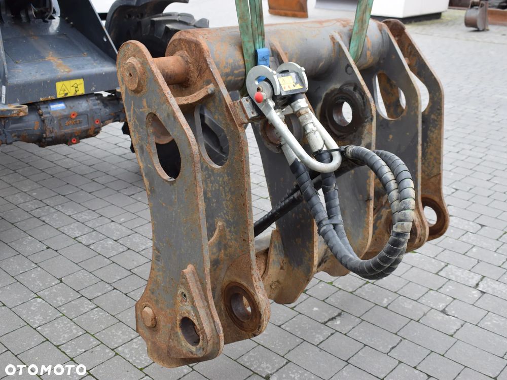 Szybkozłącze hydrauliczne do ładowarki kołowej Volvo L150 L180 L220 seria E, F, G, H - 22