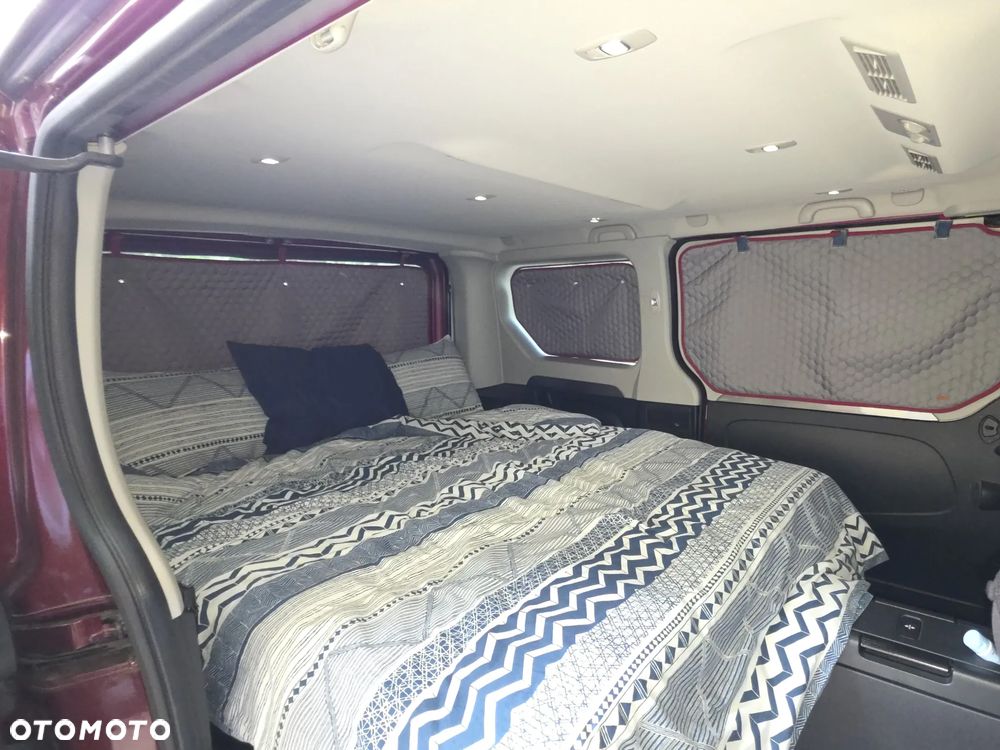 Renault Trafic 2.0 dCi Escapade - 11