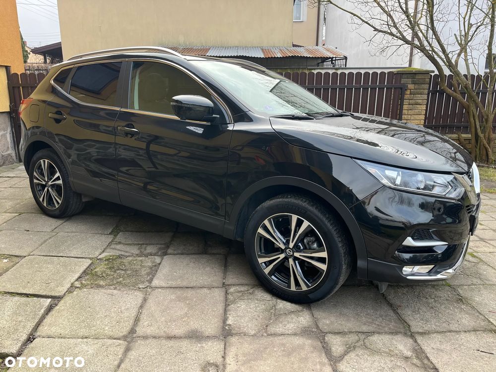 Nissan Qashqai 1.3 DIG-T TEKNA - 9