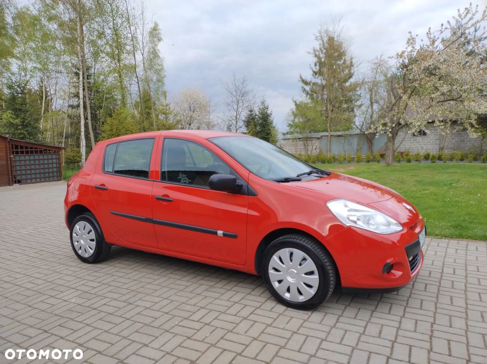 Renault Clio 1.2 16V 75 Dynamique - 4