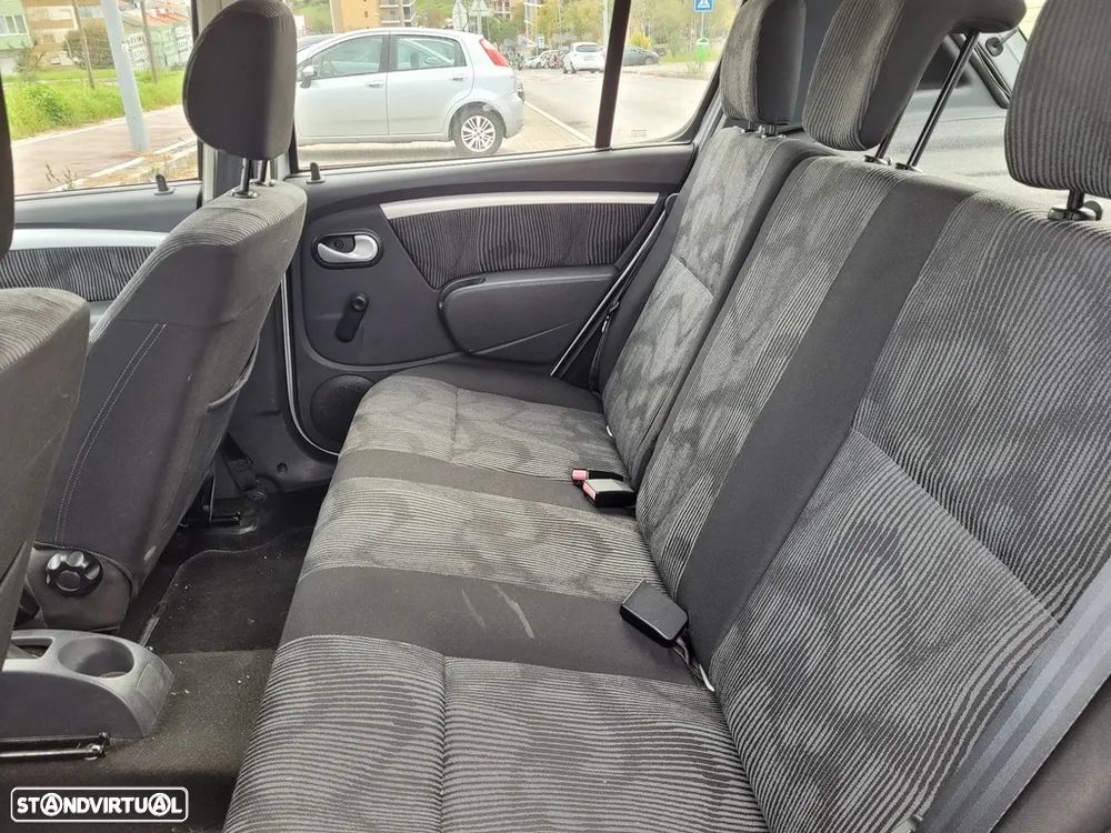 Dacia Sandero 1.2 16V Comfort - 7