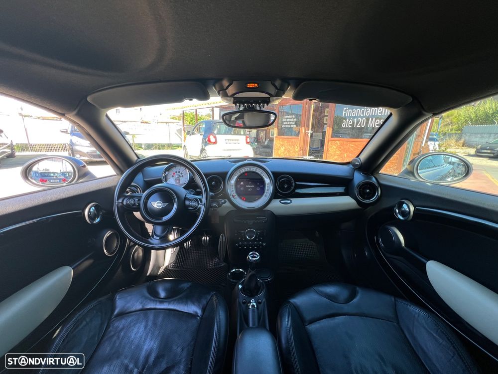 MINI Coupé Cooper SD — fotografia 14