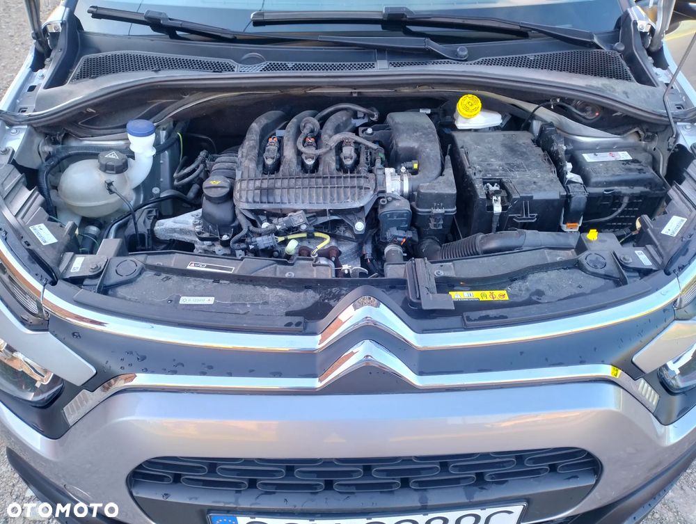 Citroën C3 1.2 PureTech Shine - 24