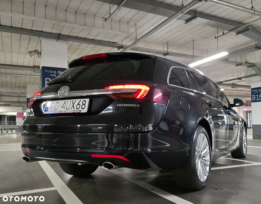 Opel Insignia 2.0 Bi Turbo CDTI 4x4 - 16