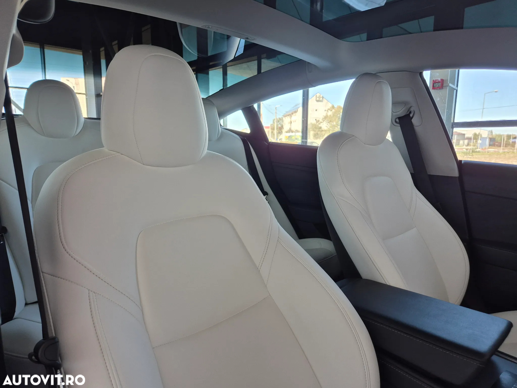 Tesla Model 3 Langstreckenbatterie Allradantrieb Dual Motor - 9