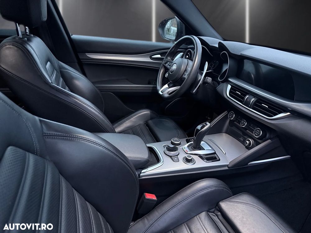 Alfa Romeo Stelvio 2.0 Turbo AWD AT8 Veloce - 20
