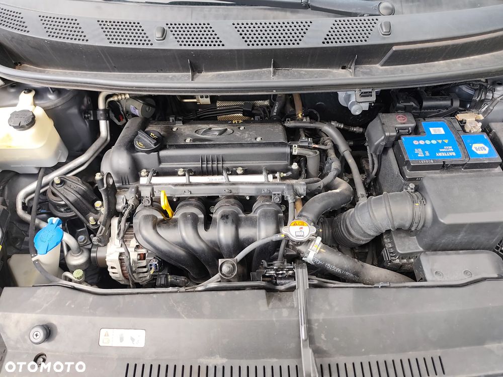 Hyundai ix20 1.6 Comfort - 25