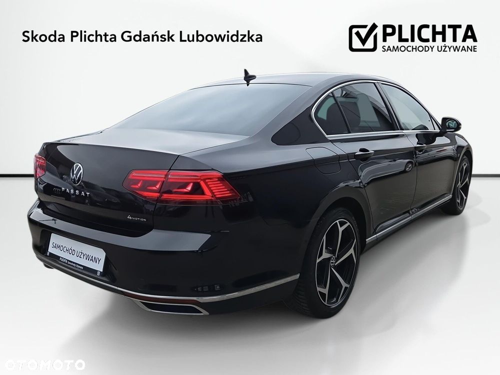 Volkswagen Passat - 5