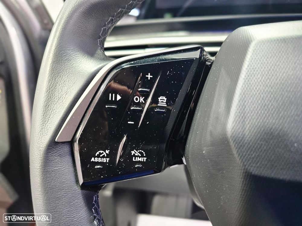 Peugeot 3008 1.2 Hybrid Allure e-DCS6 - 16