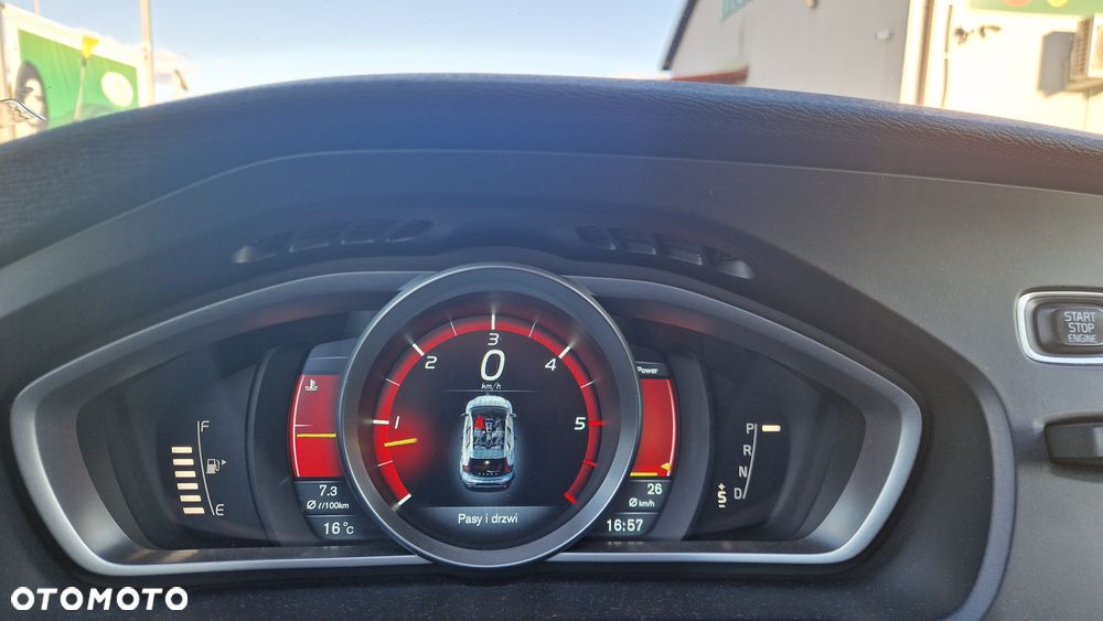 Volvo V40 D3 Momentum - 15