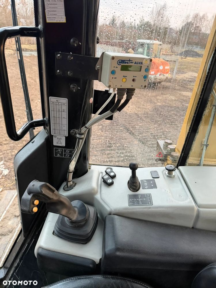 Caterpillar D6N LGP - 14