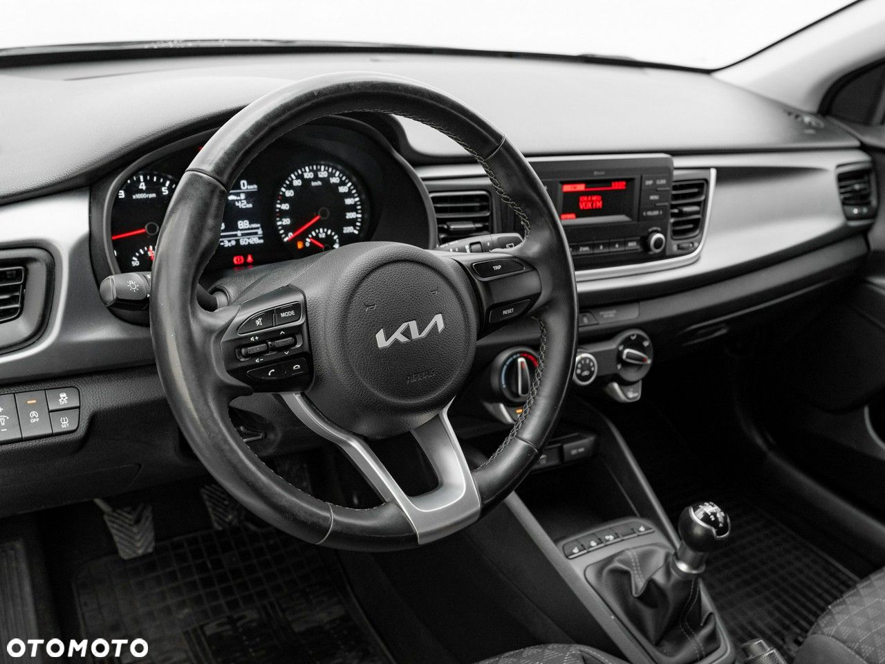 Kia Rio 1.2 M - 7