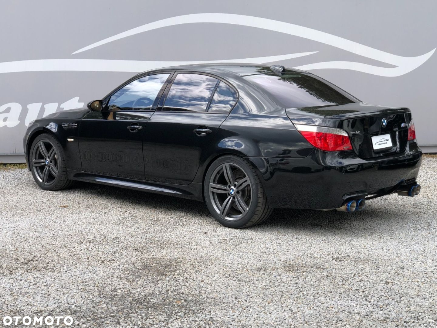 BMW M5 Standard - 24