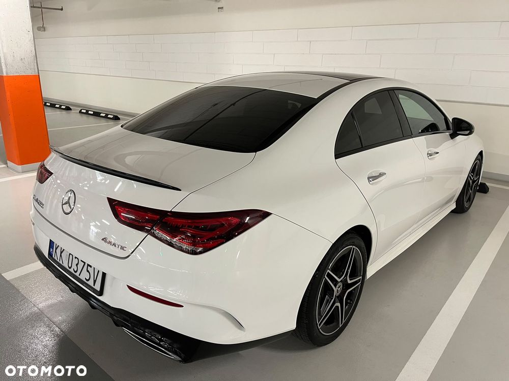 Mercedes-Benz CLA 250 4Matic 7G-DCT AMG Line - 10