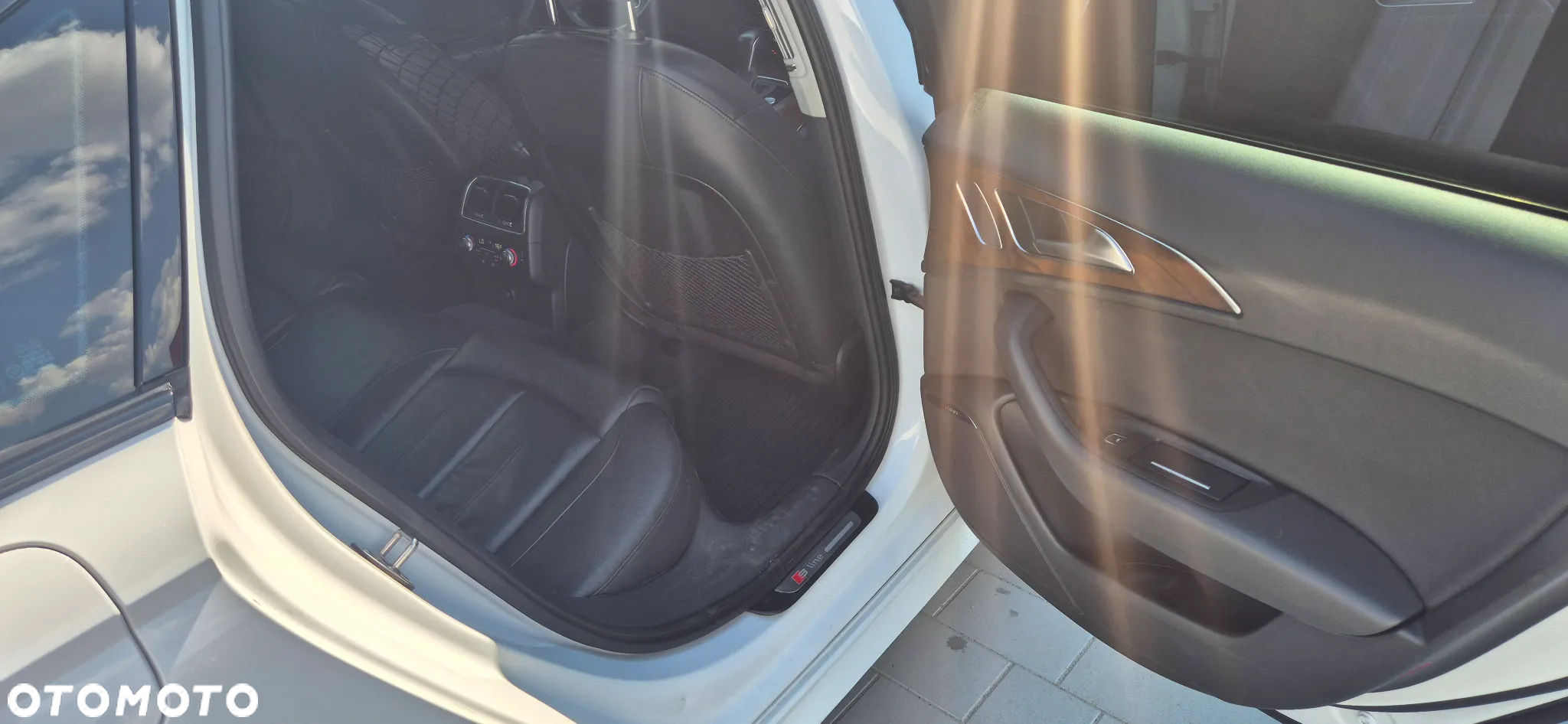 Audi A6 2.0 TDI ultra S tronic - 36