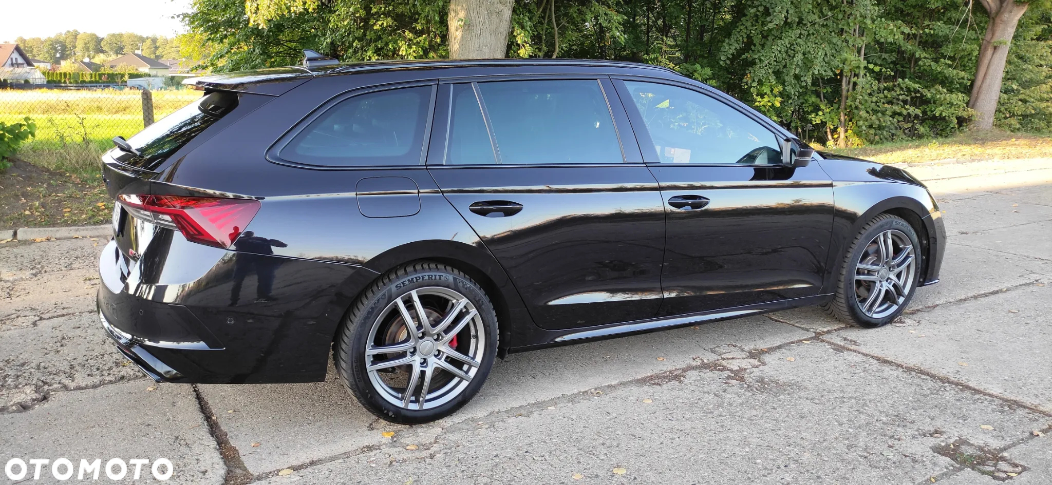 Skoda Octavia 2.0 TDI DSG RS Plus - 33
