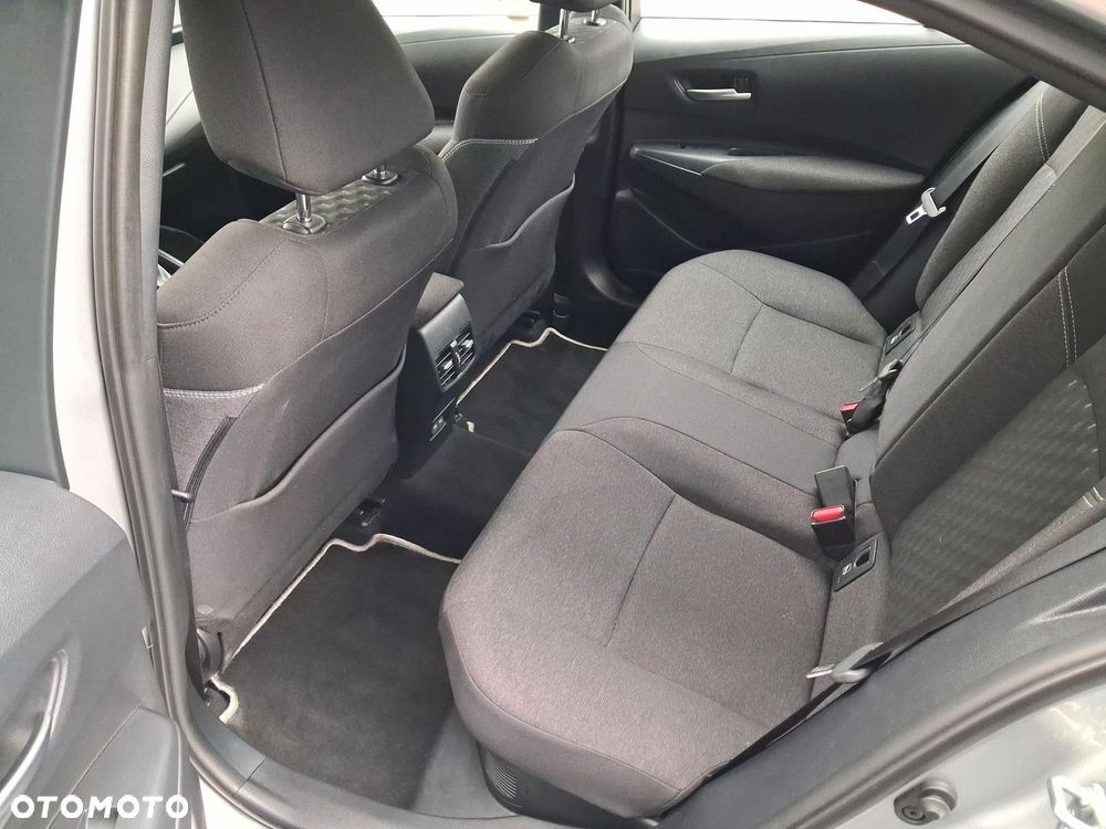 Toyota Corolla 1.8 Hybrid Comfort - 13