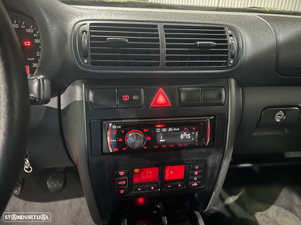 Audi A3 1.6 EC - 15
