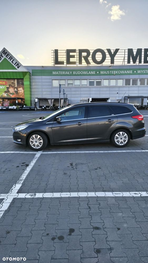 Ford Focus SW 1.5 TDCi SYNC Edition ASS PowerShift - 5