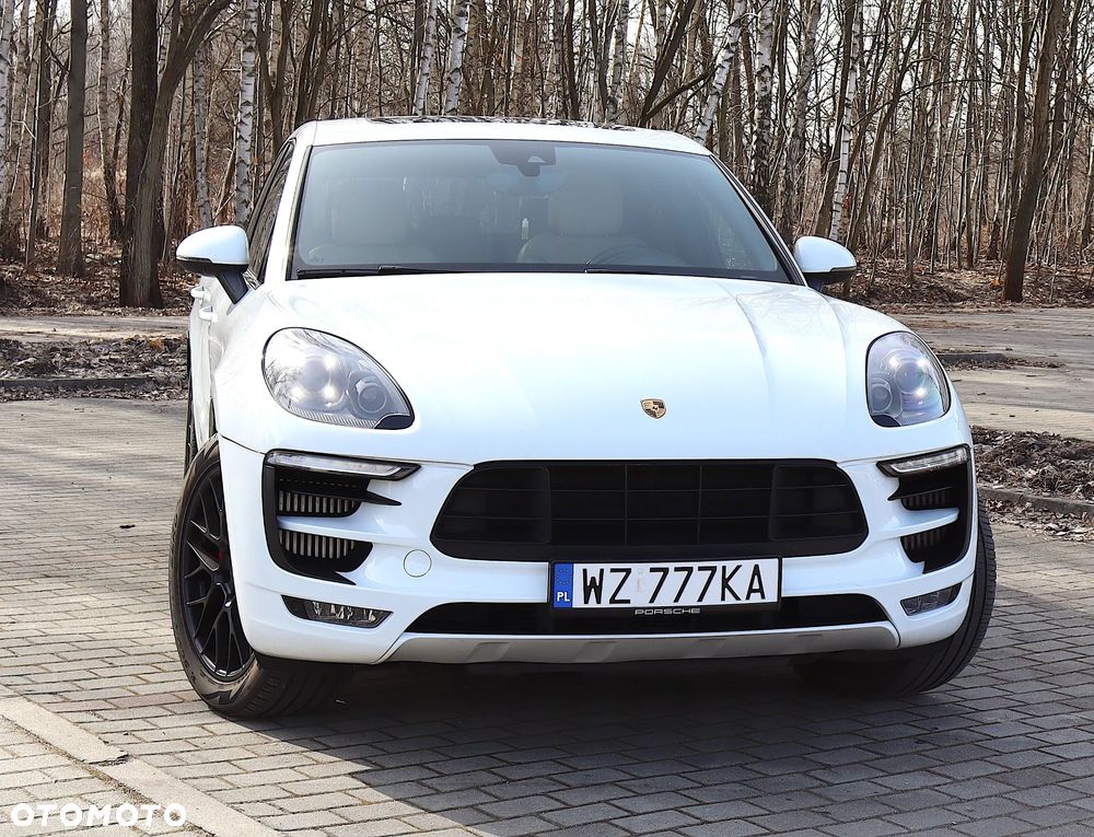Porsche Macan GTS - 2