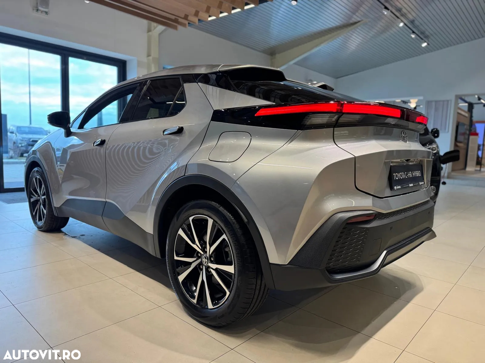 Toyota C-HR - 6